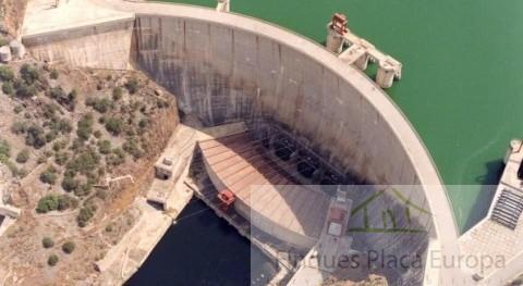 Venta de terreno en Saucedilla