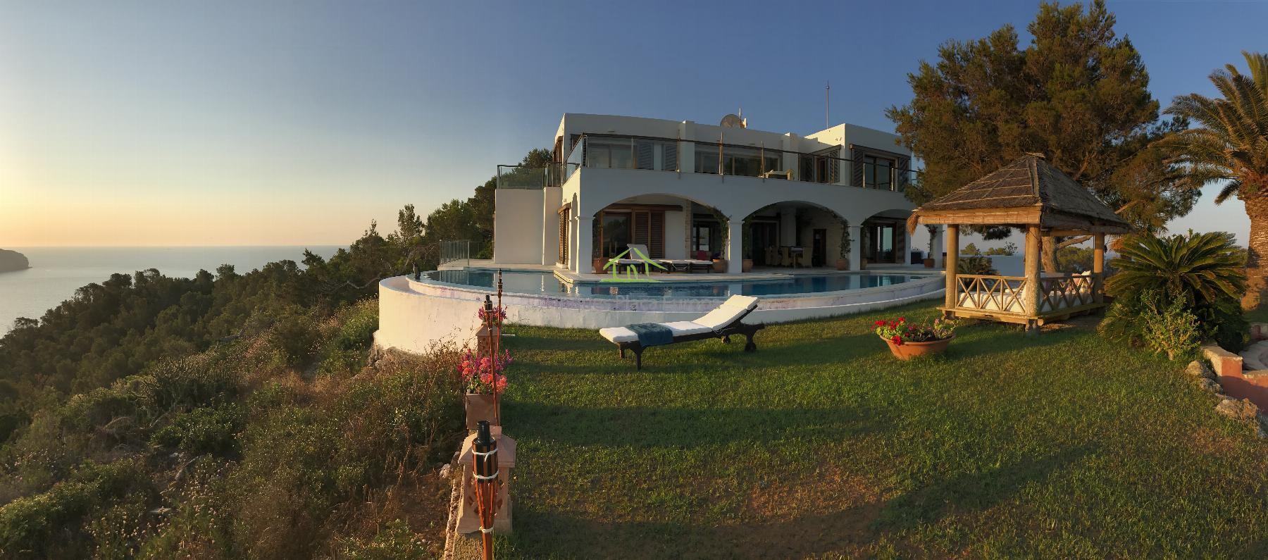 Venta de villa en Ibiza