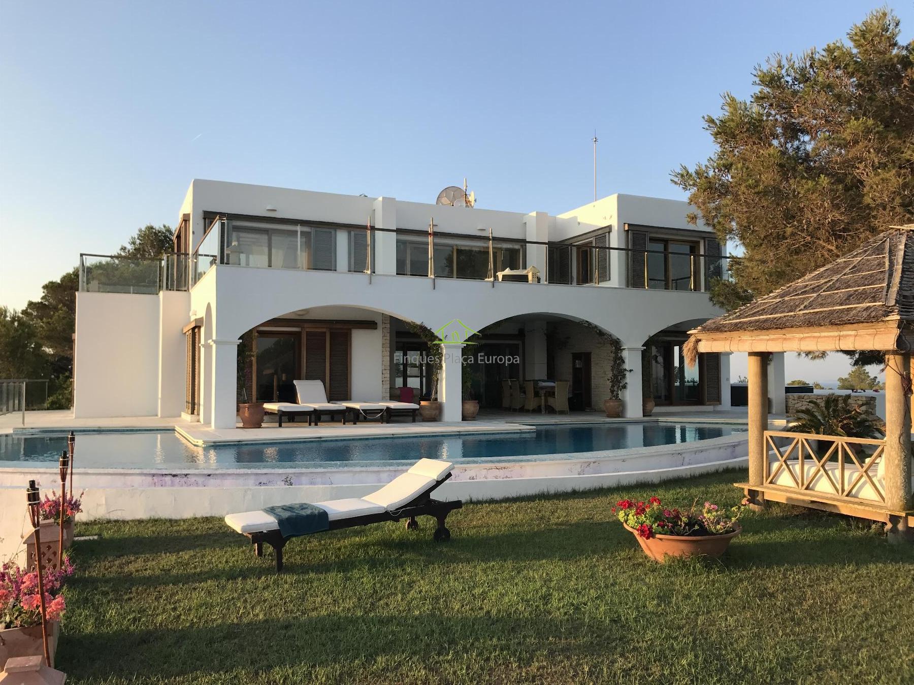Venta de villa en Ibiza