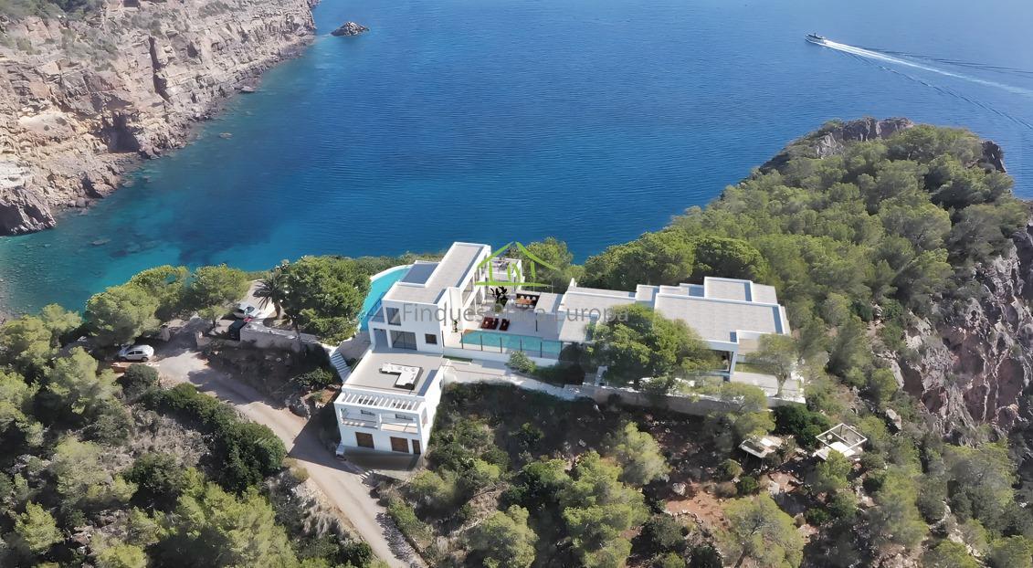 Venta de villa en Ibiza