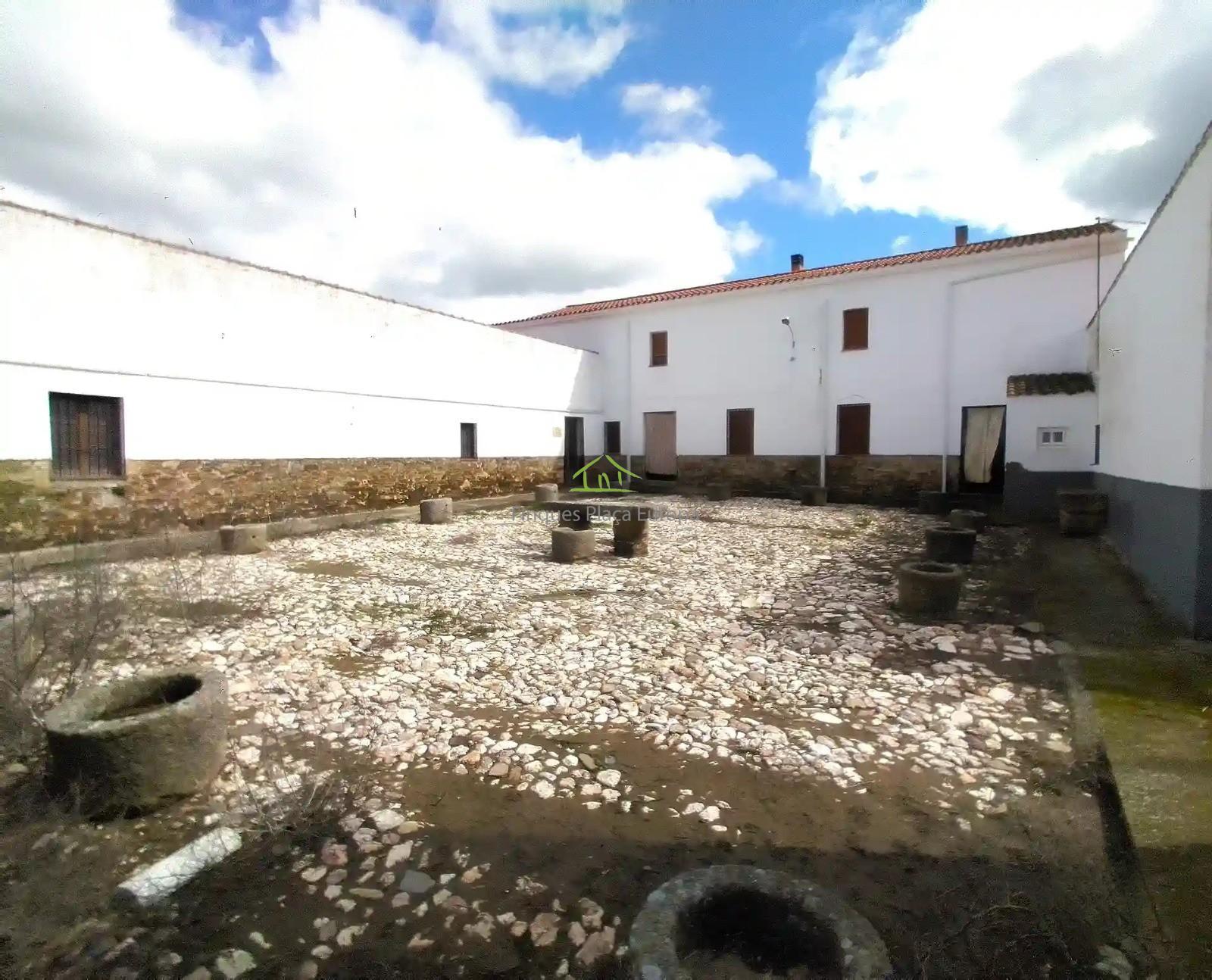 Venta de terreno en Cáceres