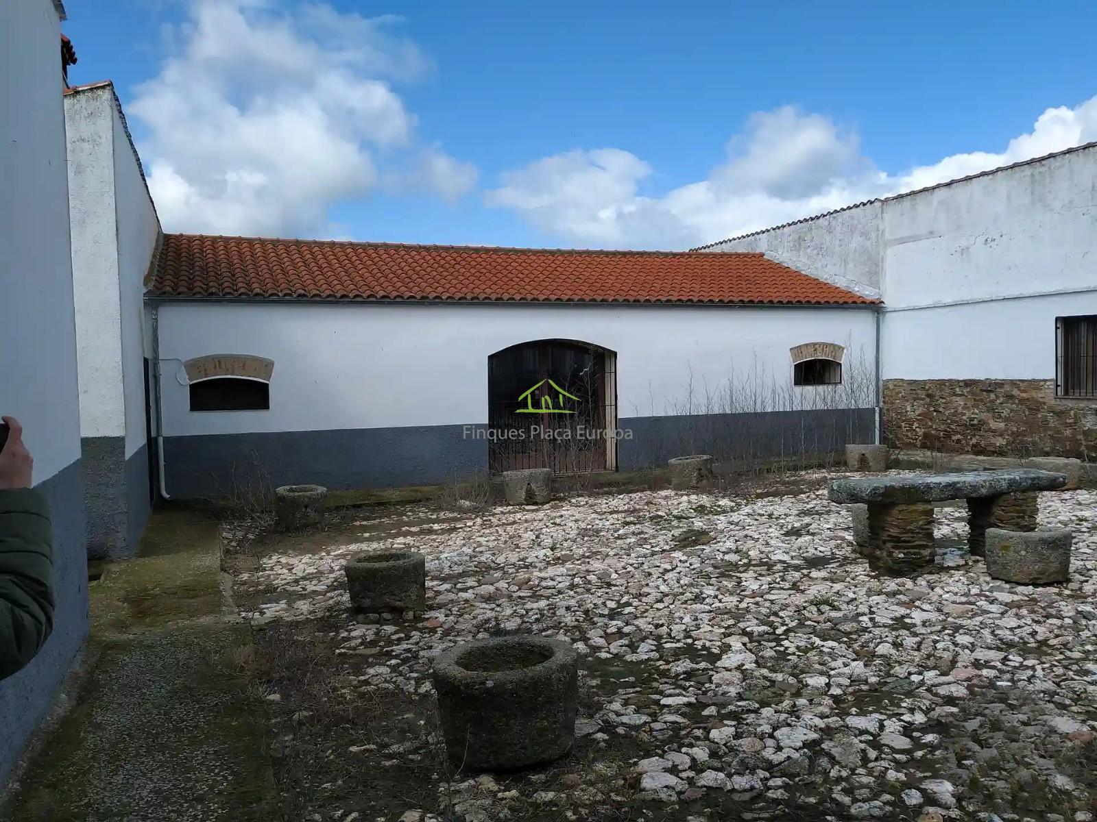 Venta de terreno en Cáceres
