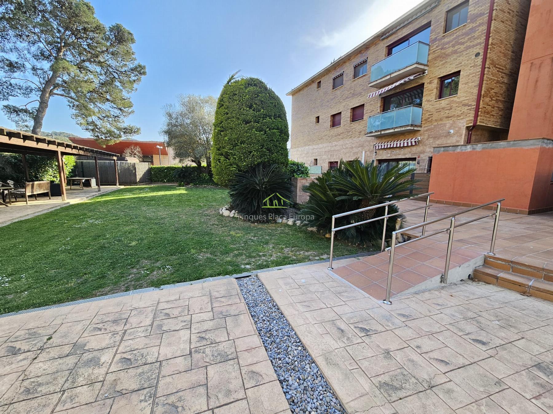 Venta de apartamento en Santa Cristina D´aro