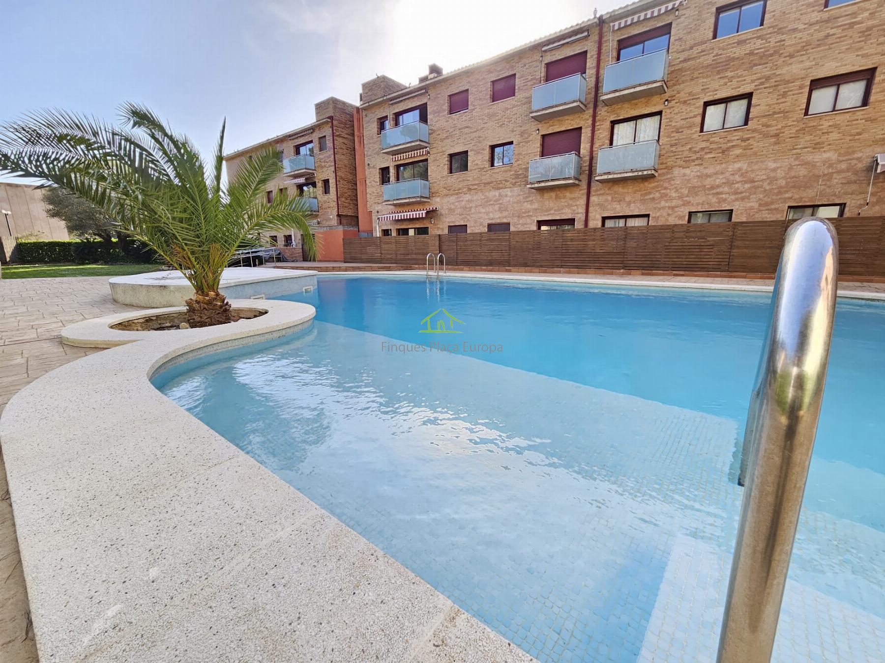 Venta de apartamento en Santa Cristina D´aro