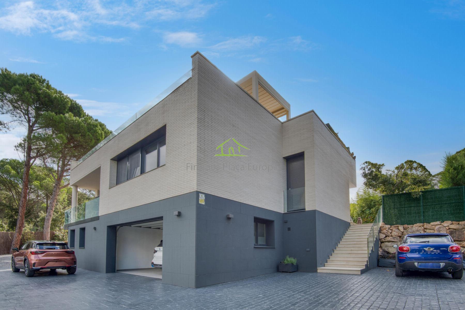 Venta de casa en Santa Cristina D´aro