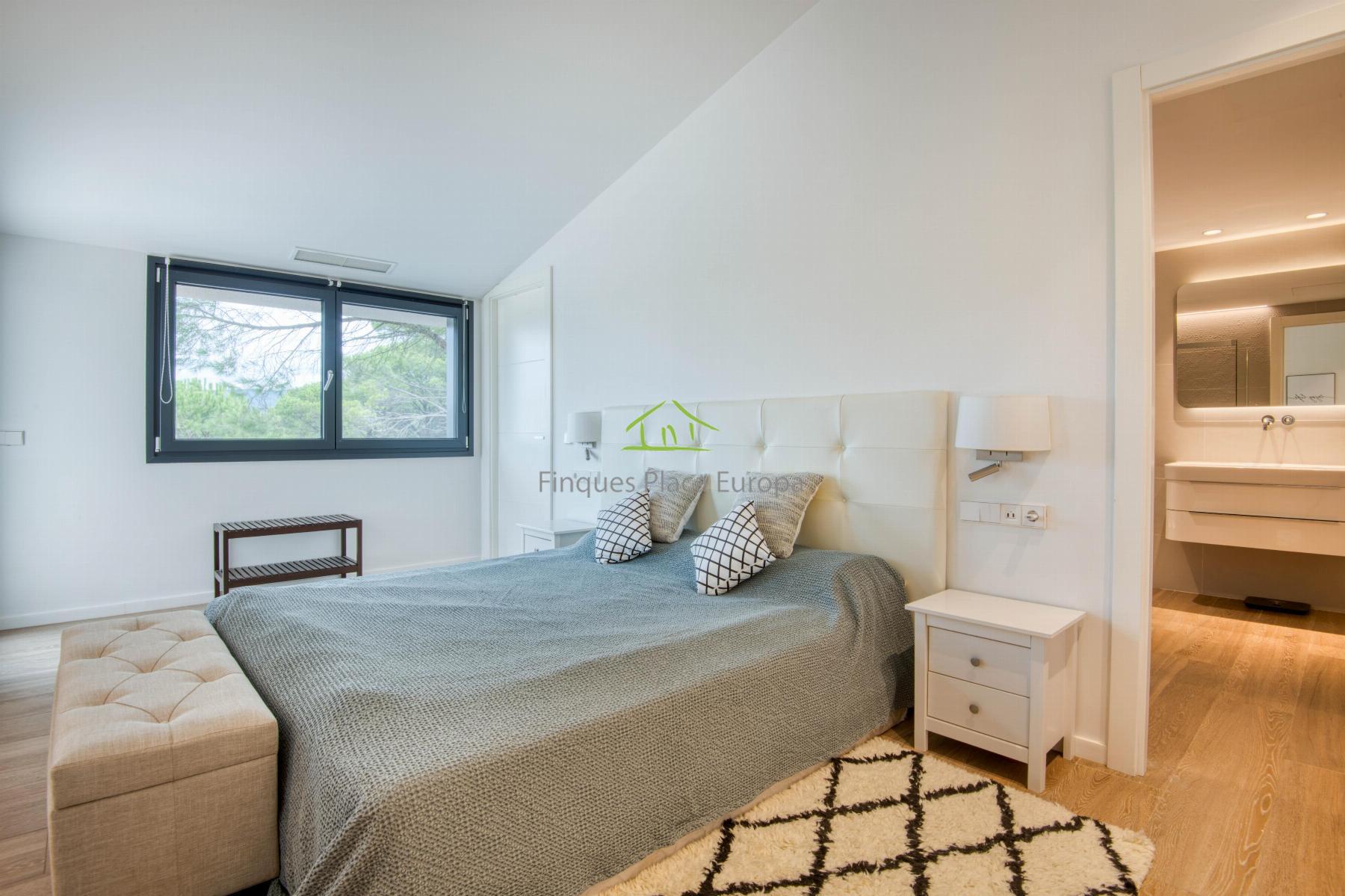 Venta de casa en Santa Cristina D´aro