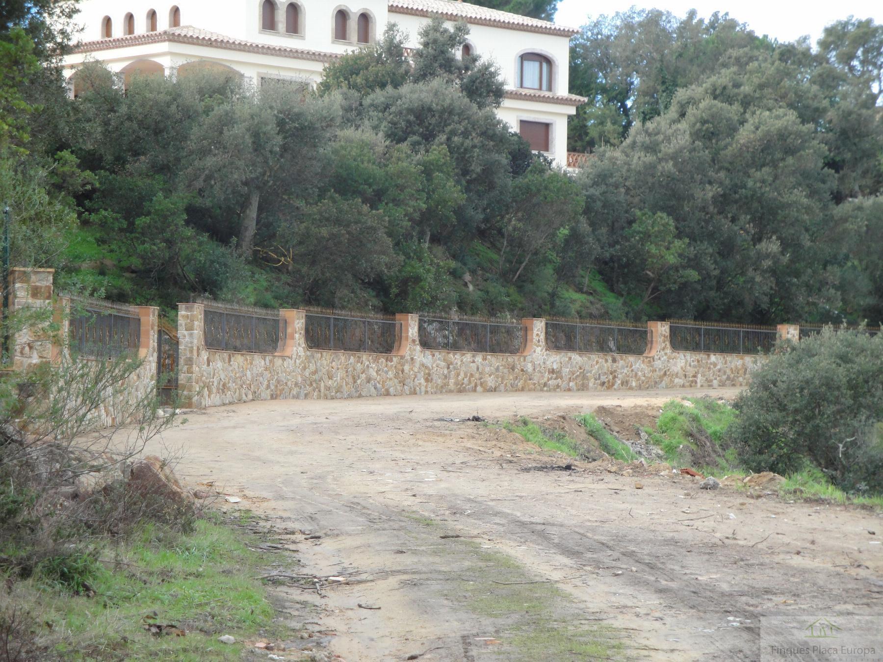 For sale of land in Castell d´Aro