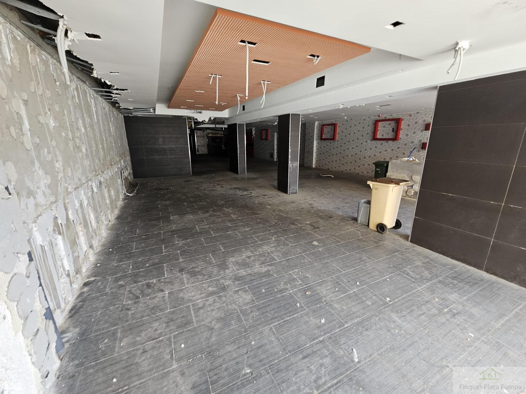 Venda de local comercial a Platja d´Aro