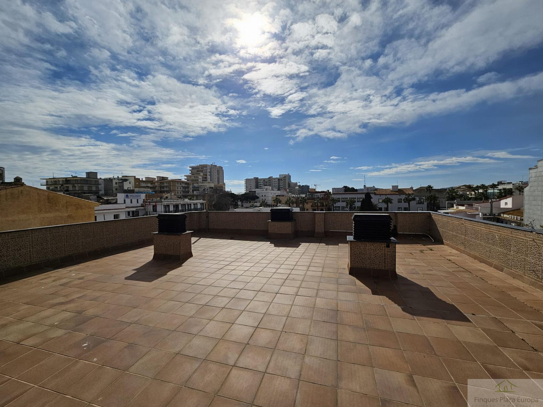 Venda de local comercial a Platja d´Aro