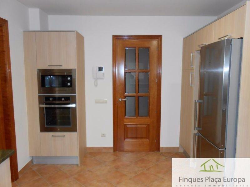 Venda de casa a Santa Cristina D´aro
