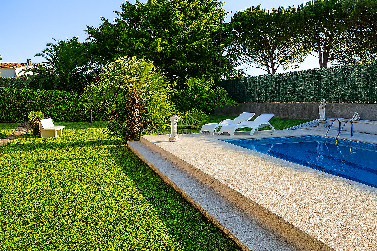 For sale of house in Calonge