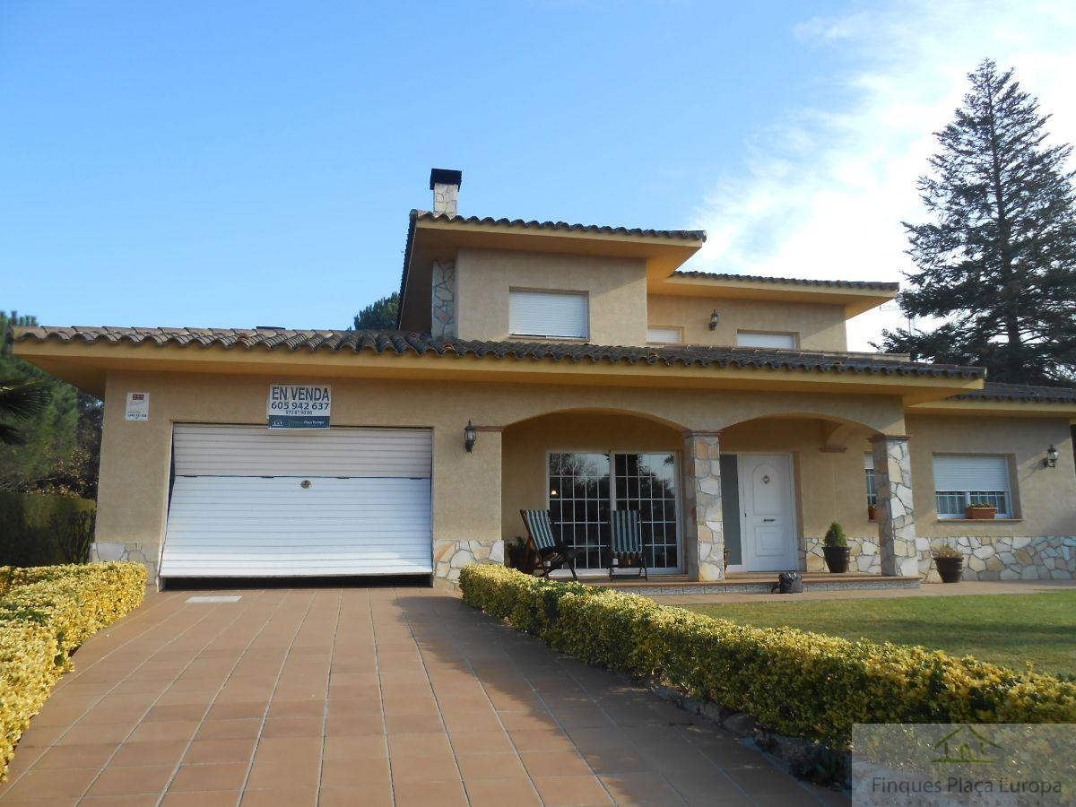 For sale of house in Caldes de Malavella
