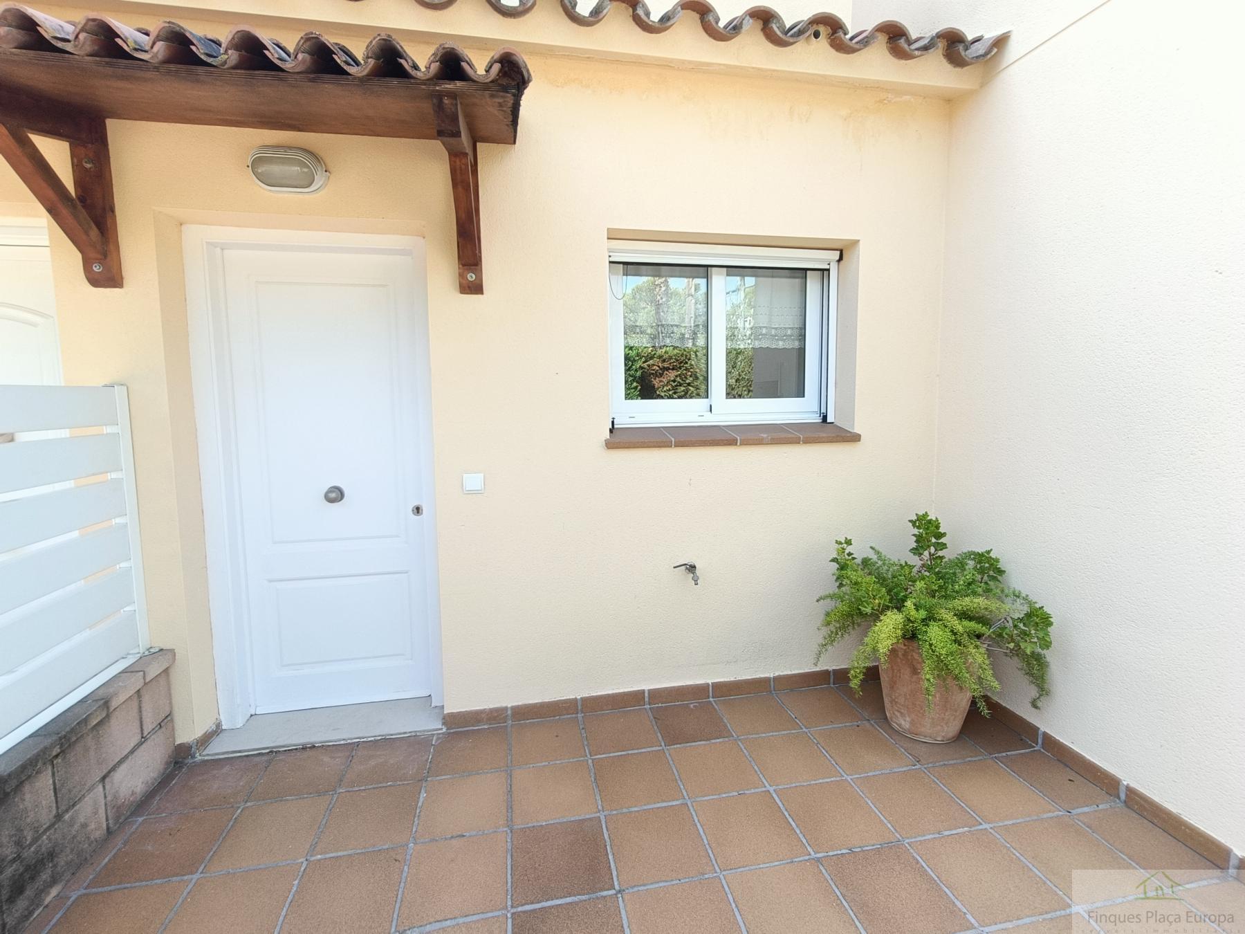 Entry/Exit