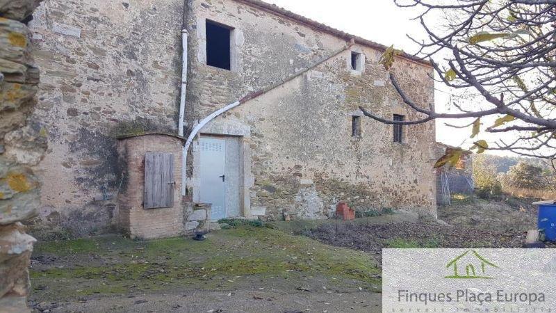 For sale of house in Girona