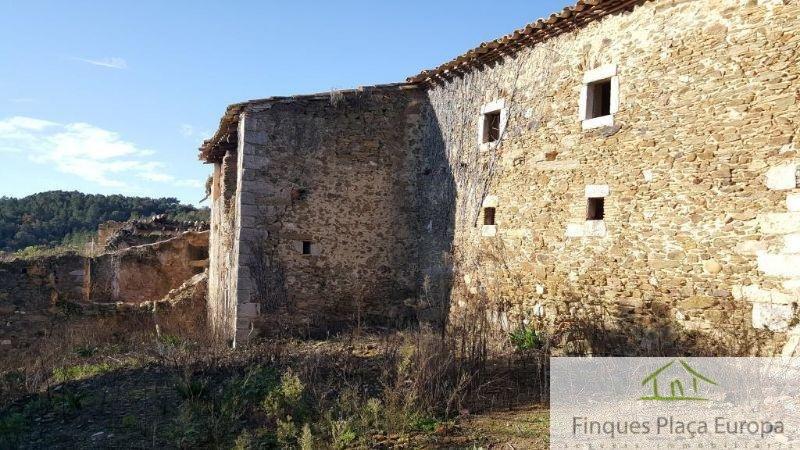 For sale of house in Girona