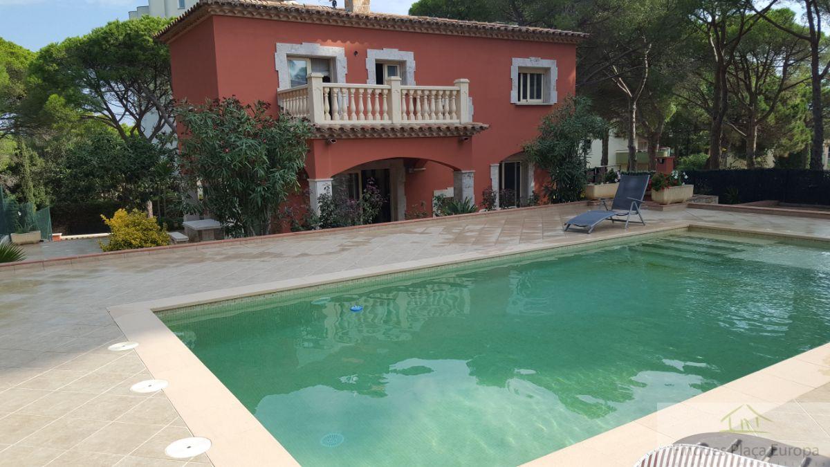 For sale of house in S´Agaro