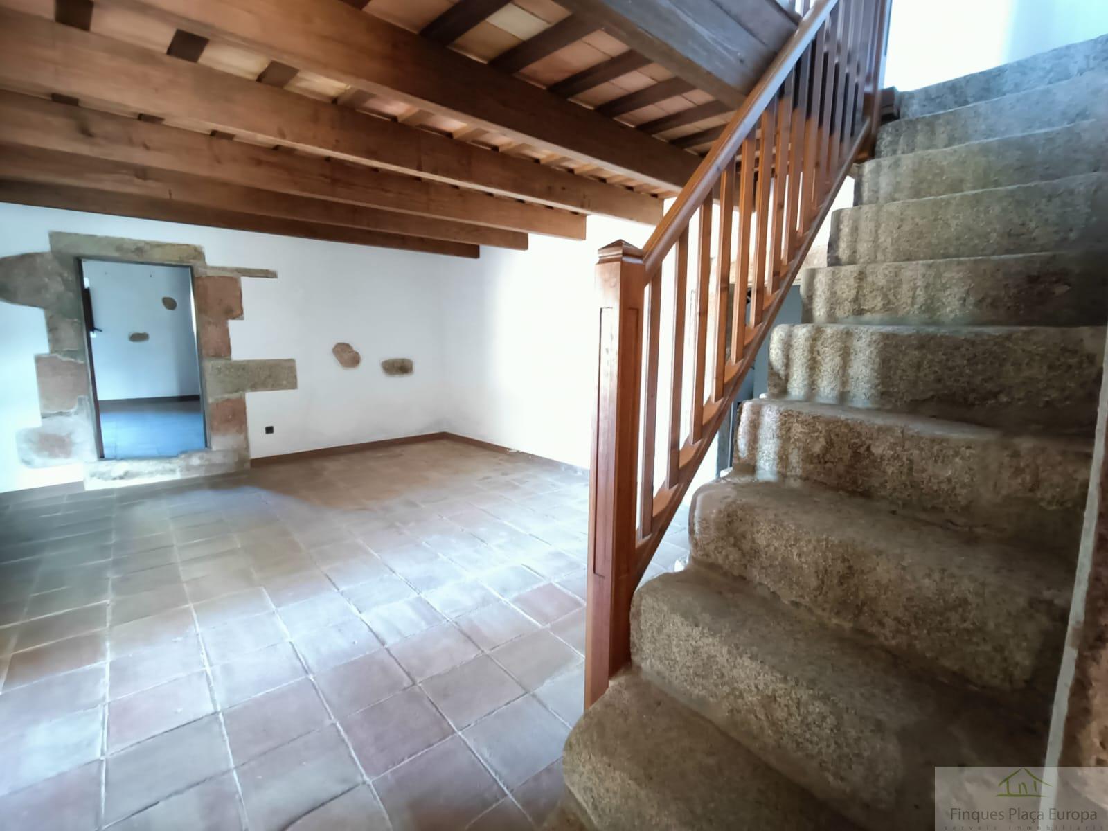 For sale of house in Llagostera