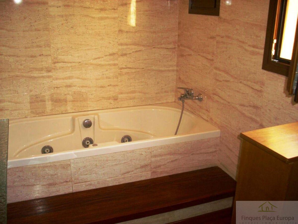 For sale of house in Santa Cristina D´aro