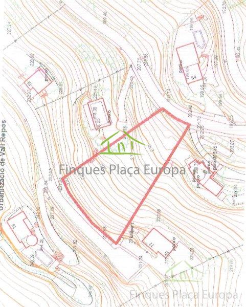 Venda de terreny a Santa Cristina D´aro