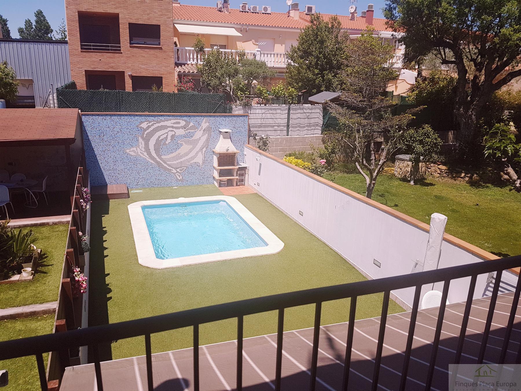 For sale of house in Llagostera