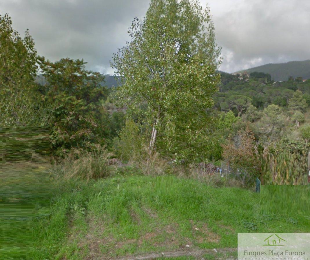 For sale of land in Calonge