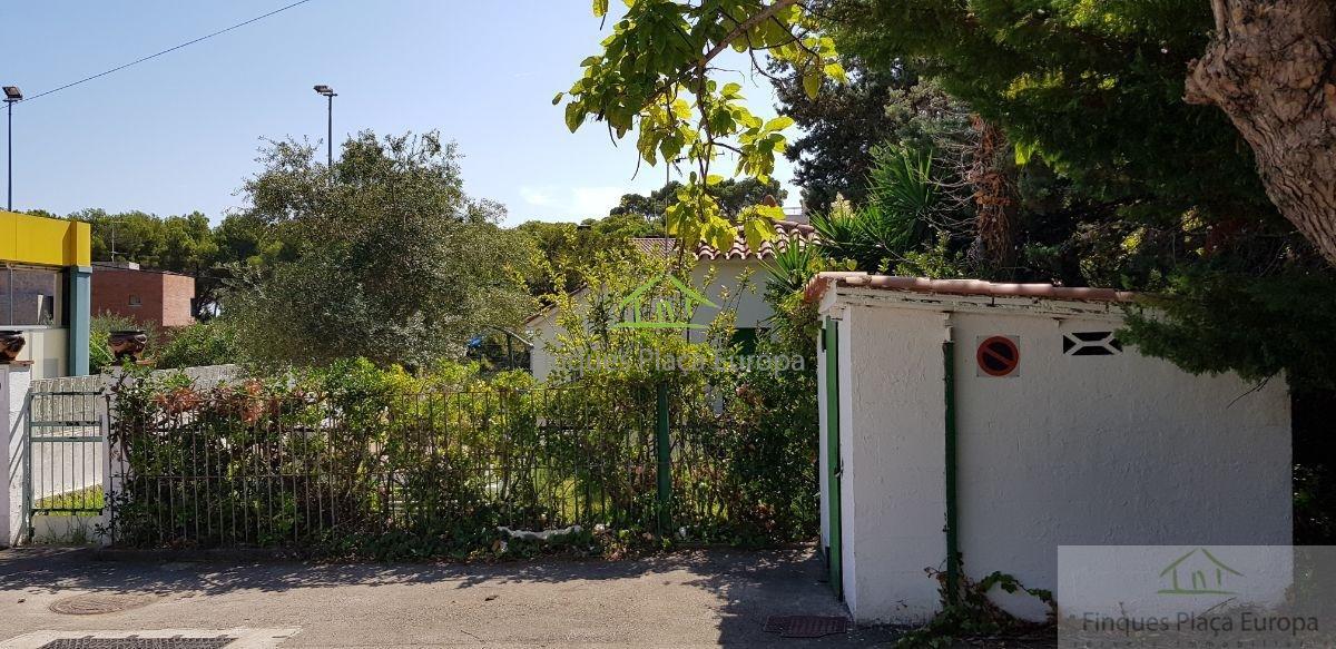 Продажа от

 Земельные участки на Sant Antoni de Calonge