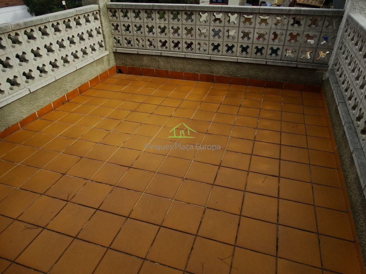 Продажа от

 Домa на Santa Cristina D´aro