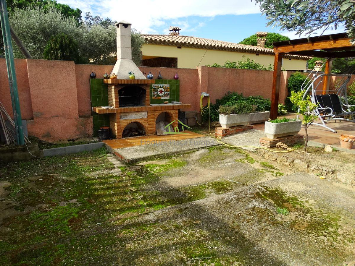 Продажа от

 Домa на Santa Cristina D´aro