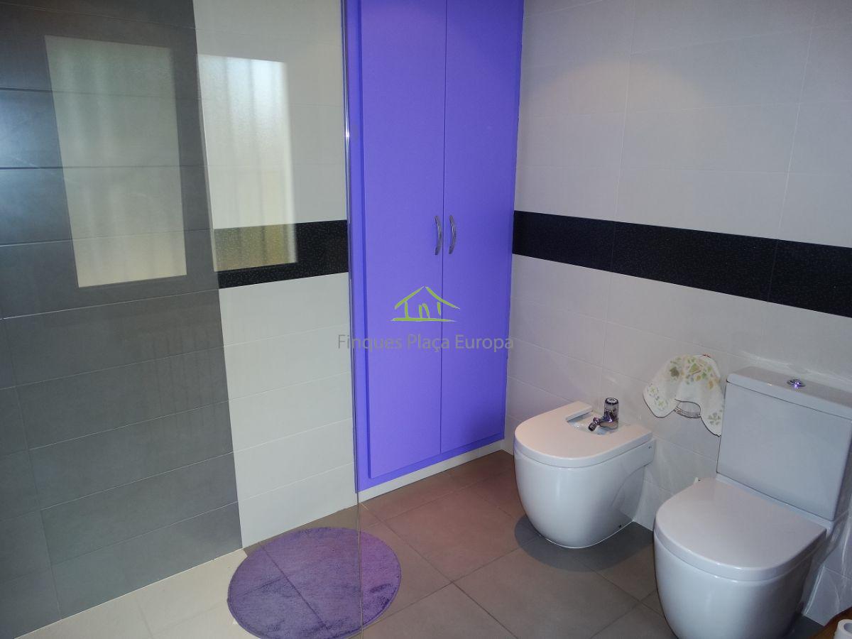 Продажа от

 Домa на Santa Cristina D´aro