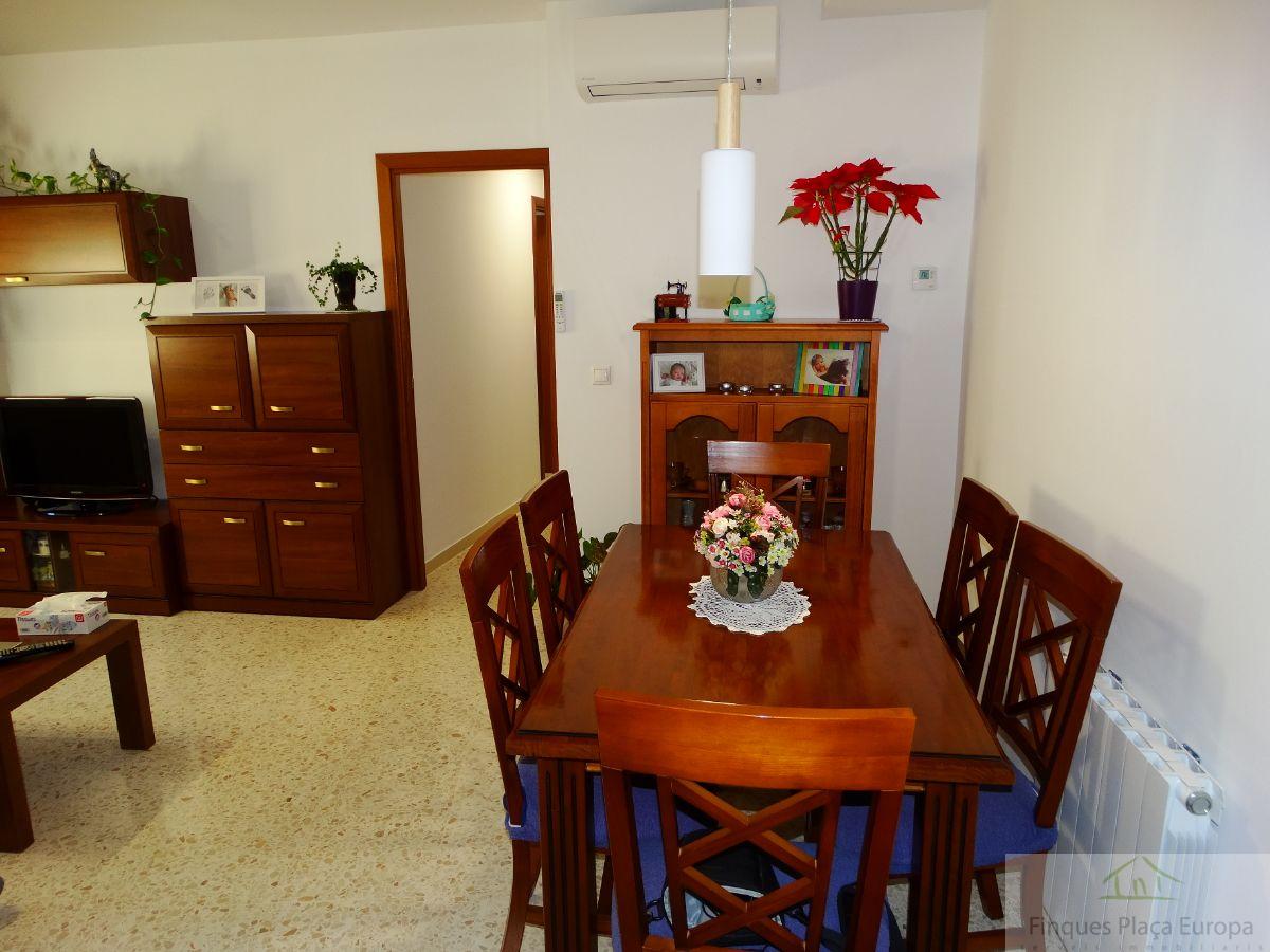 For sale of apartment in Llagostera