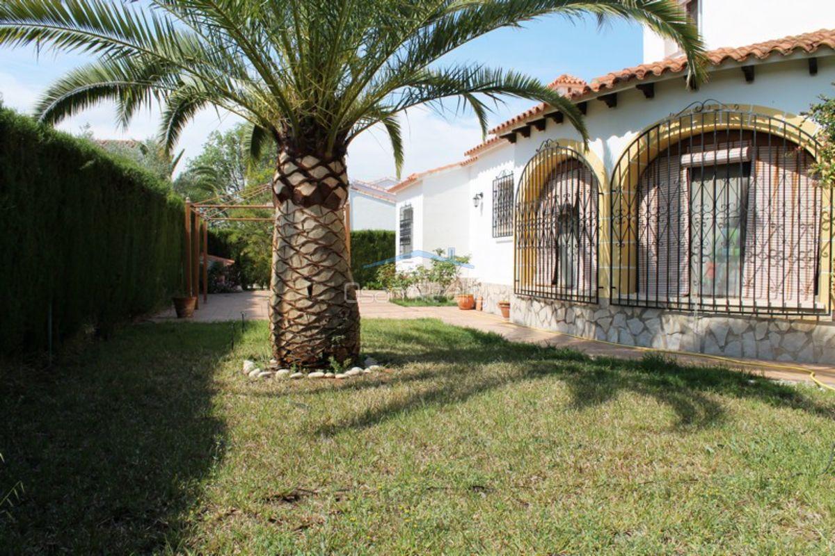 For sale of chalet in Dénia