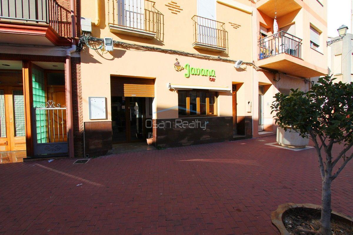 Venta de local comercial en El Verger