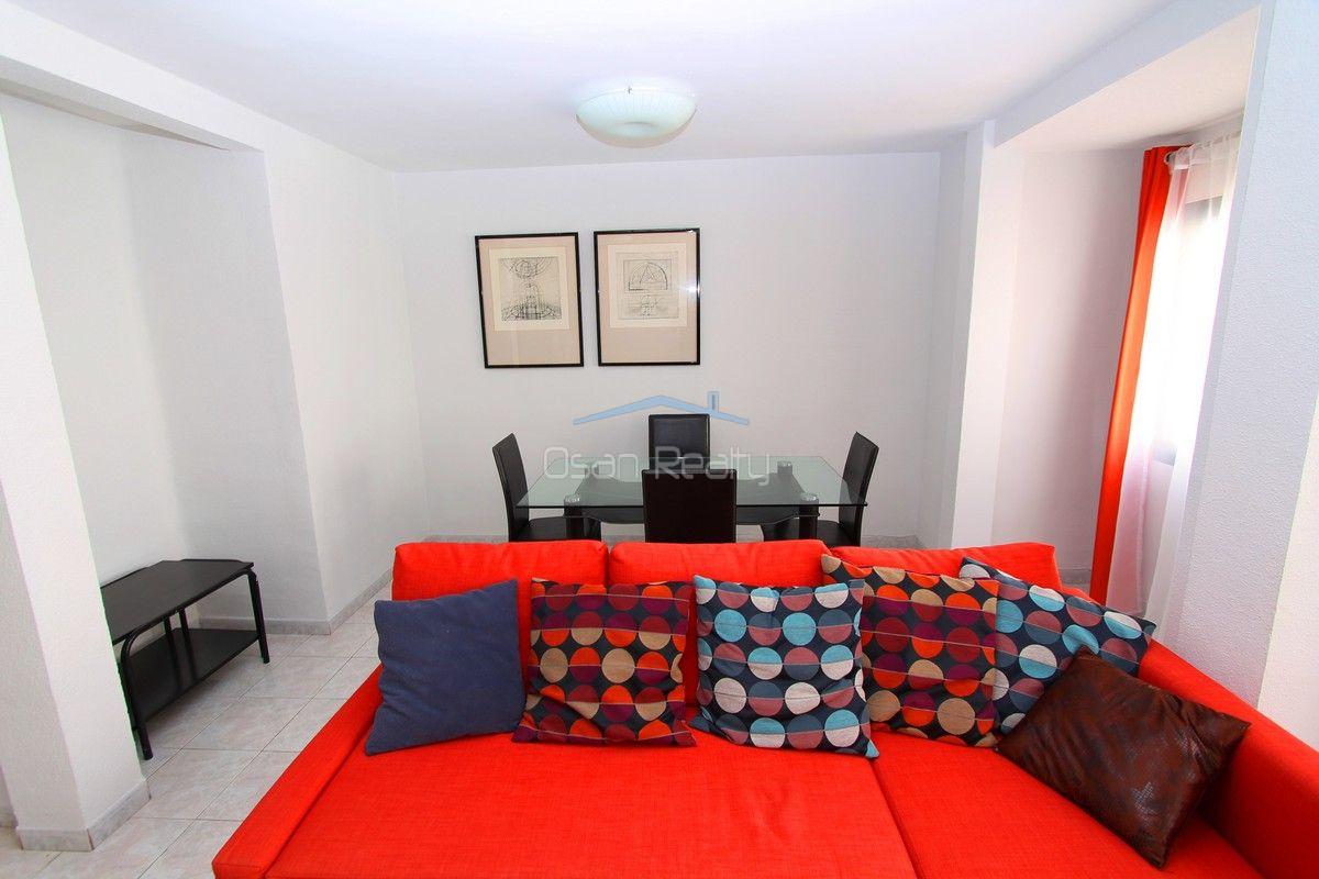 Piso, 89 m2, 2 dormitorios, 1 ba\u00f1os, NoBuen estado, Exterior, plant.