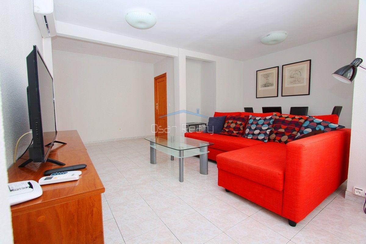 Piso, 89 m2, 2 dormitorios, 1 ba\u00f1os, NoBuen estado, Exterior, plant.