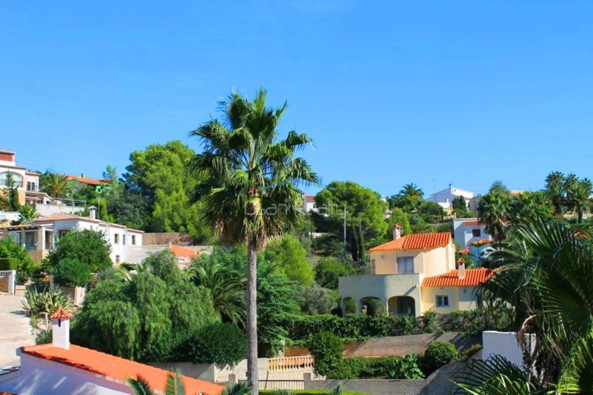 Zu verkaufen von chalet in
 Dénia