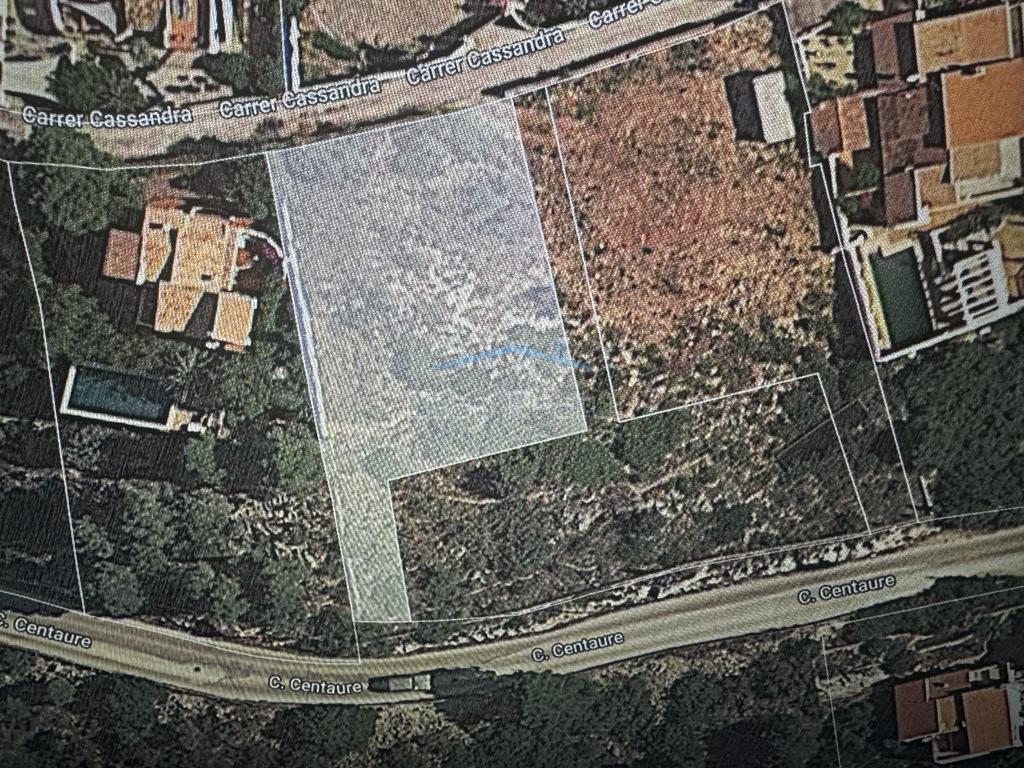 For sale of land in Dénia