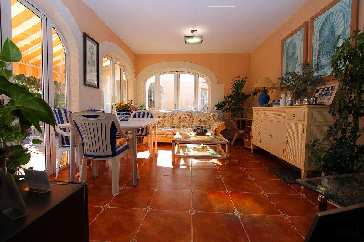 For sale of chalet in Dénia