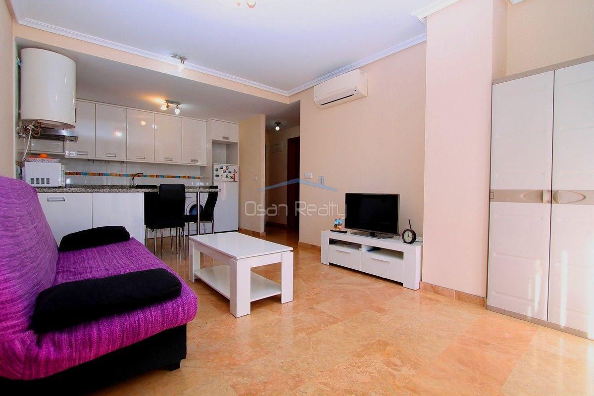 Apartamento, Bajo, 60 m2, 1 dormitorios, 1 ba\u00f1os, NoBuen estado, Ex.