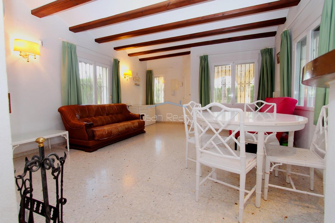 For sale of chalet in Dénia