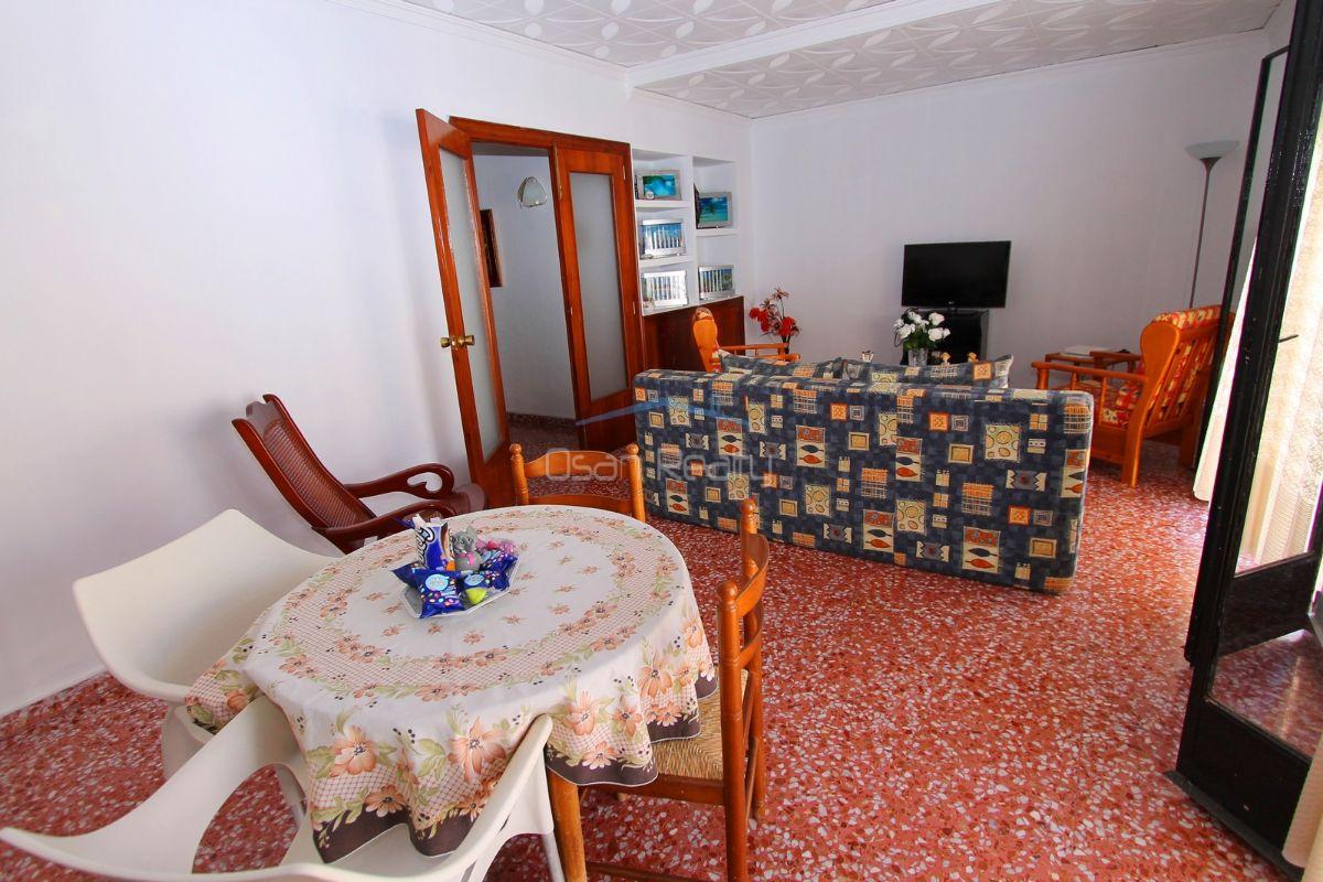 For sale of house in Pego