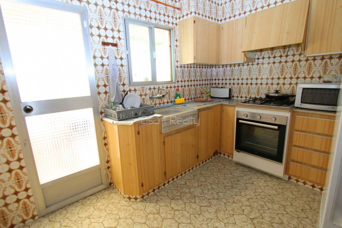 For sale of house in Pego