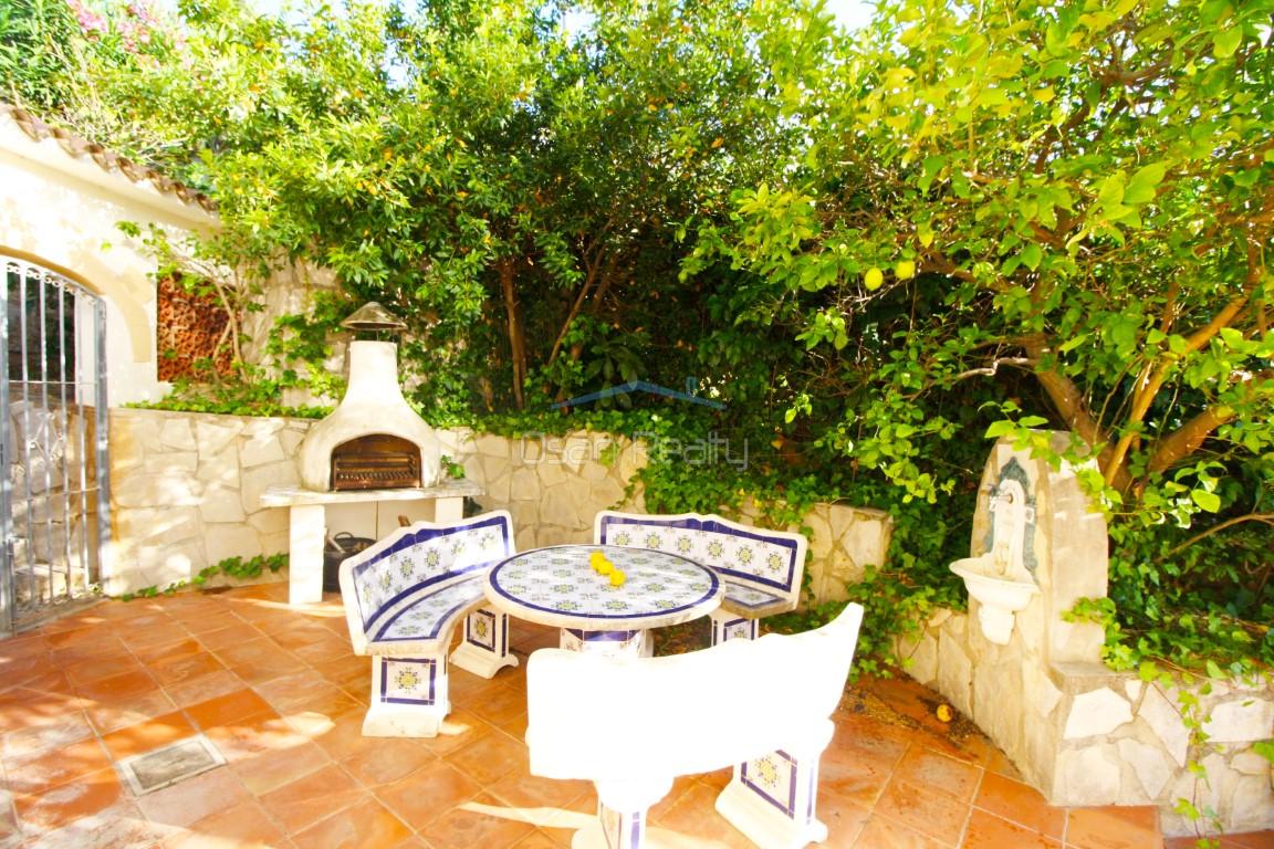 For sale of chalet in Dénia