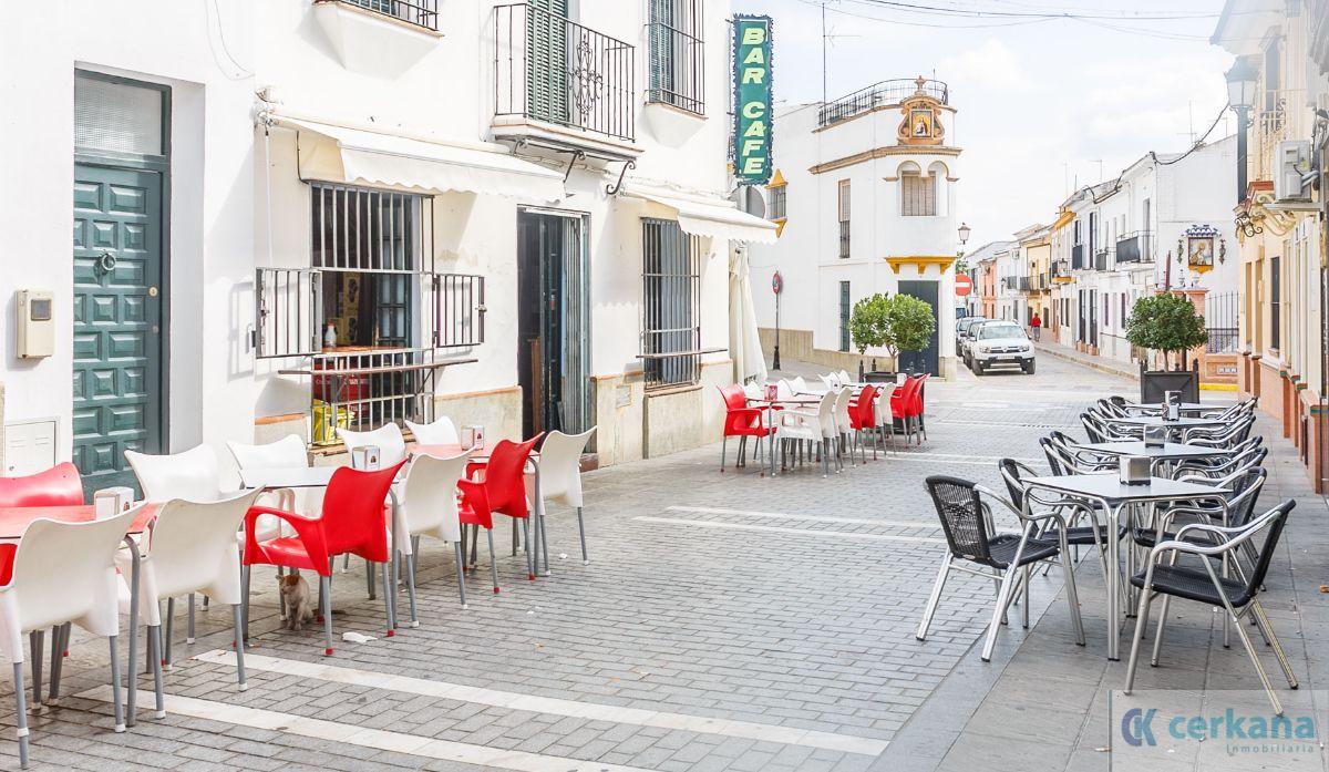For sale of house in Hinojos