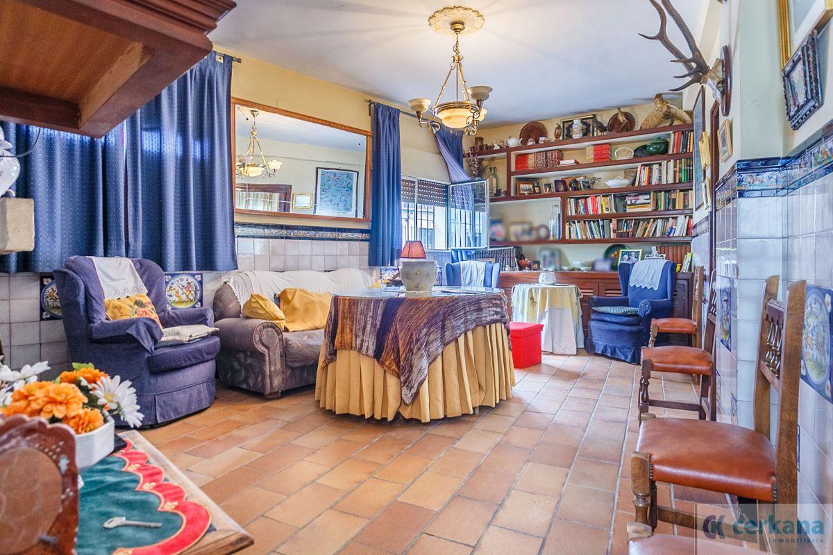 For sale of house in Hinojos