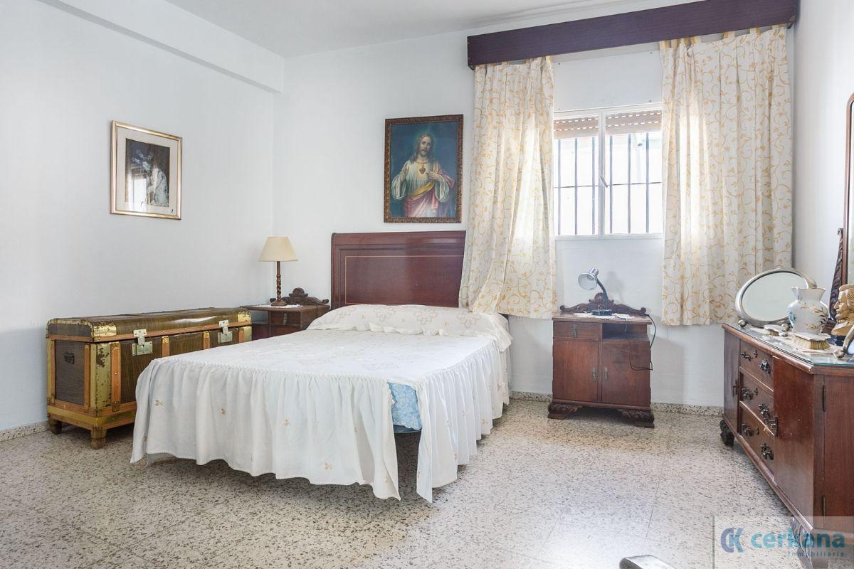 For sale of house in Hinojos