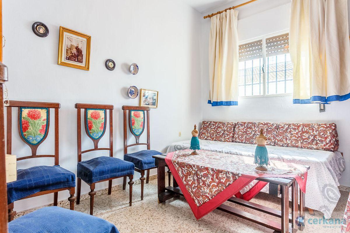 For sale of house in Hinojos