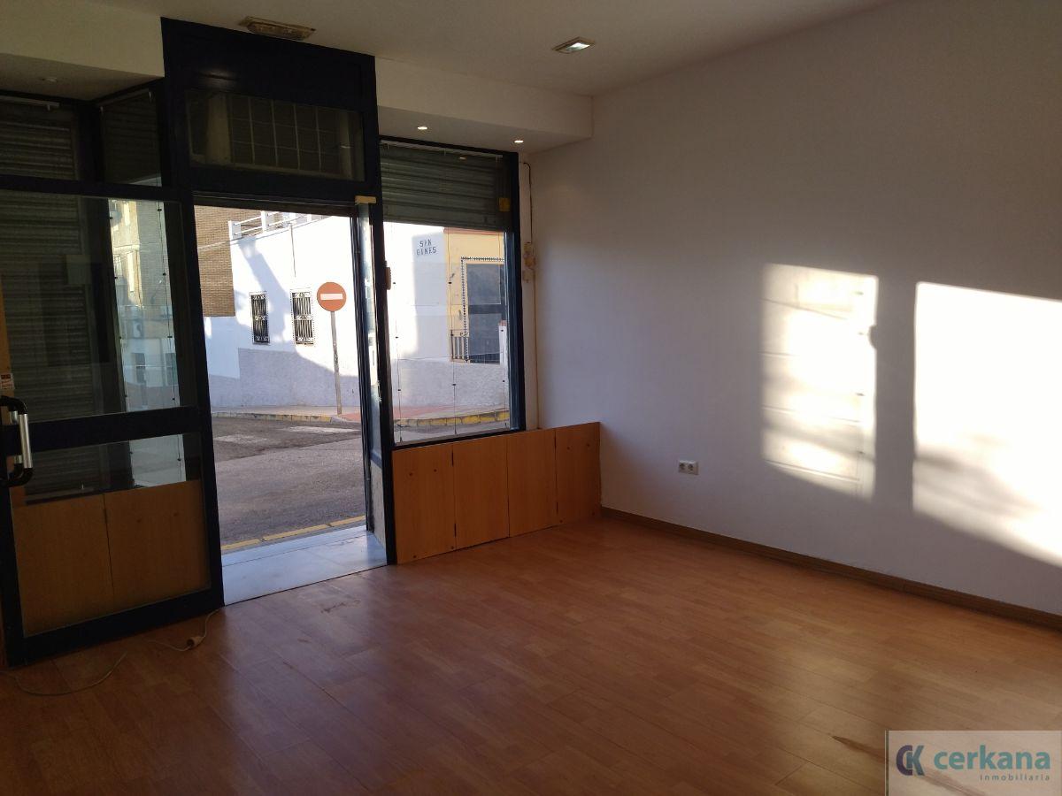 Alquiler de local comercial en Gines