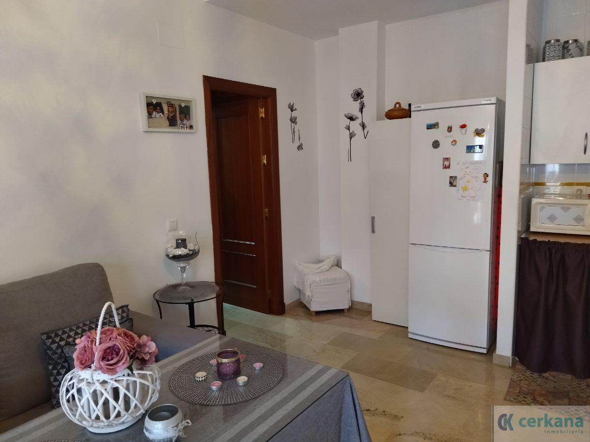 For sale of apartment in Gines
