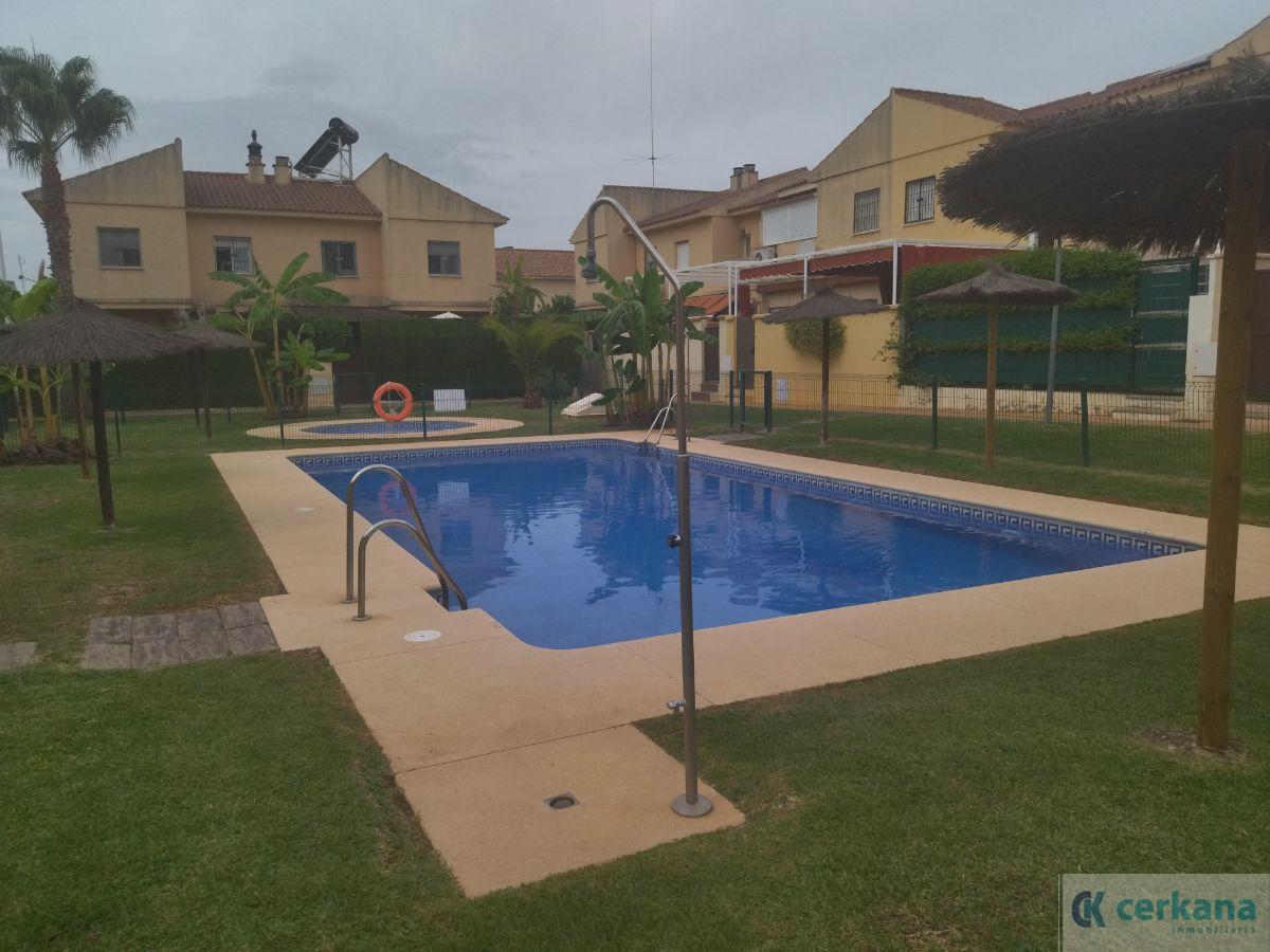 For sale of house in Espartinas