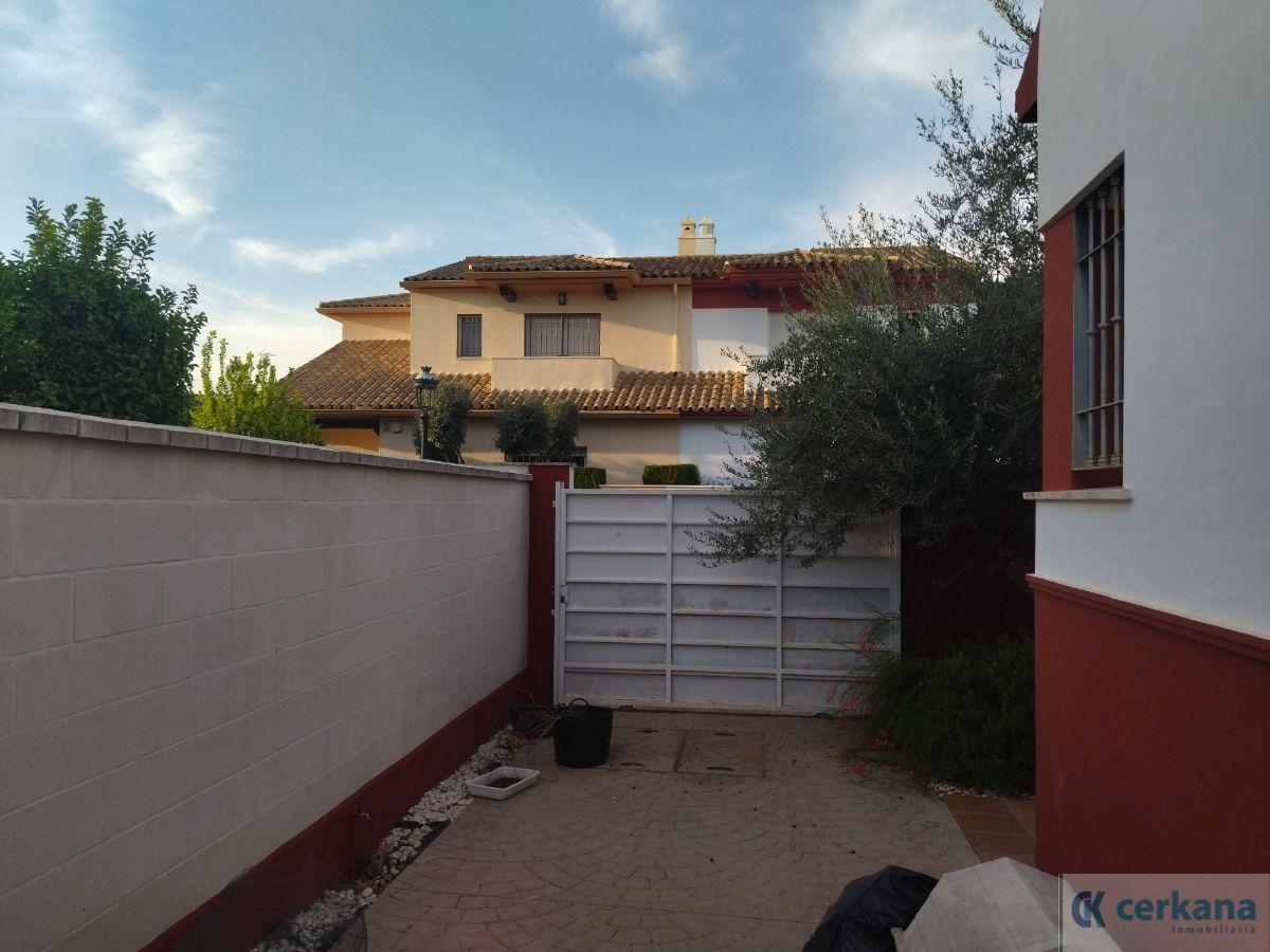 For sale of chalet in Espartinas